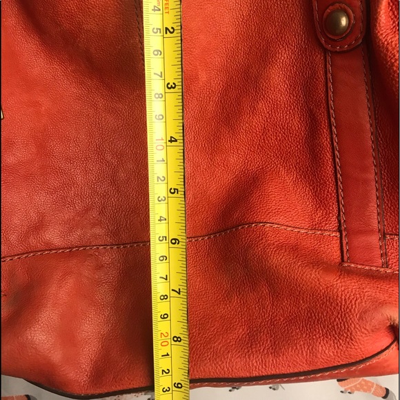 Fossil leather burnt orange bucket/hobo handbag - Picture 7 of 8
